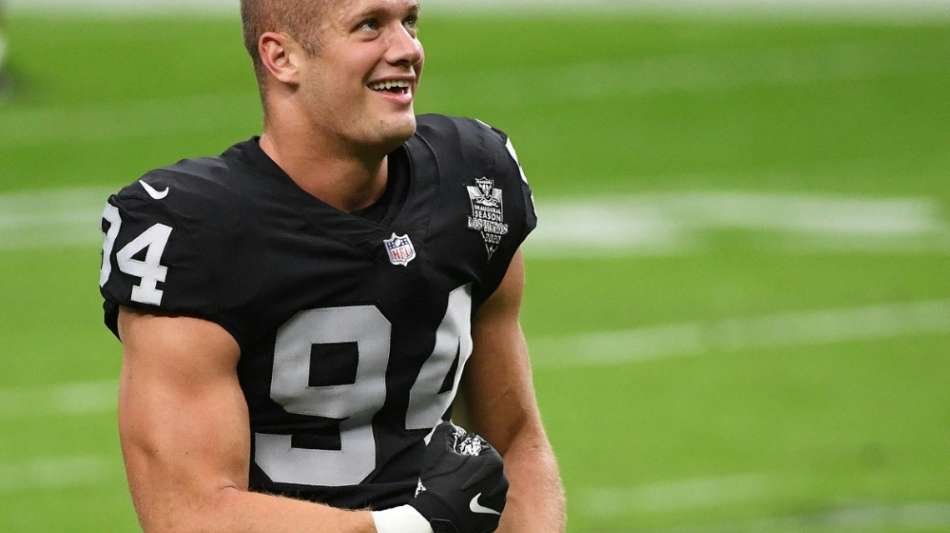 NFL: Raiders Nassib outet sich als erster aktiver Profi