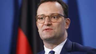 Spahn fordert harten Lockdown und warnt vor Überlastung des Gesundheitssystems