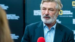 Alec Baldwin schockiert &uuml;ber t&ouml;dlichen Unfall bei Dreharbeiten