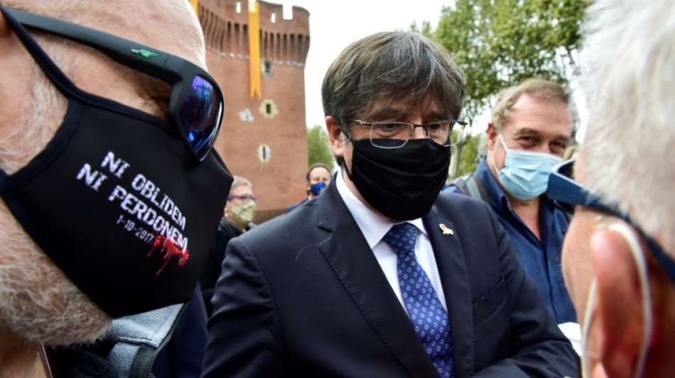 EU-Parlament setzt Pr&uuml;fung von Immunit&auml;tsentzug katalanischer Abgeordneter fort