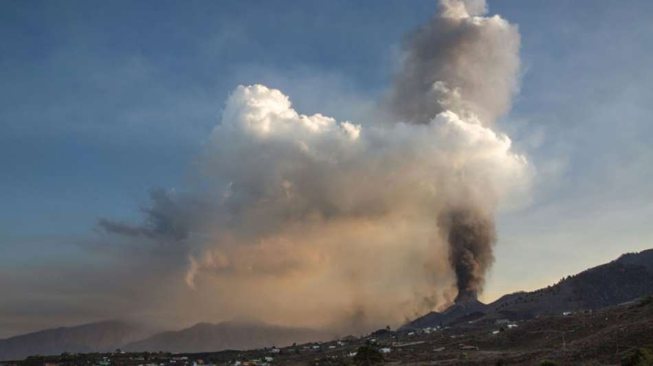 Flughafenbetrieb auf La Palma wieder aufgenommen