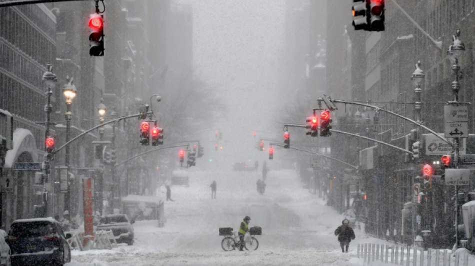 New York wappnet sich f&uuml;r heftigste Schneef&auml;lle seit Jahren