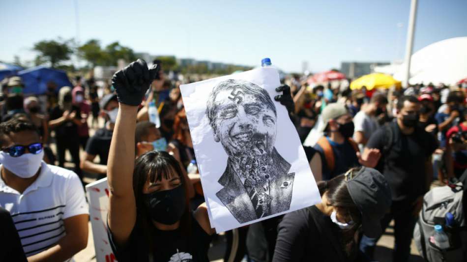 Proteste für und gegen Bolsonaro in Brasilien