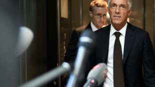 Nach Geheimtreffen mit Infantino: Schweizer Bundesanwalt Lauber bietet Rücktritt an