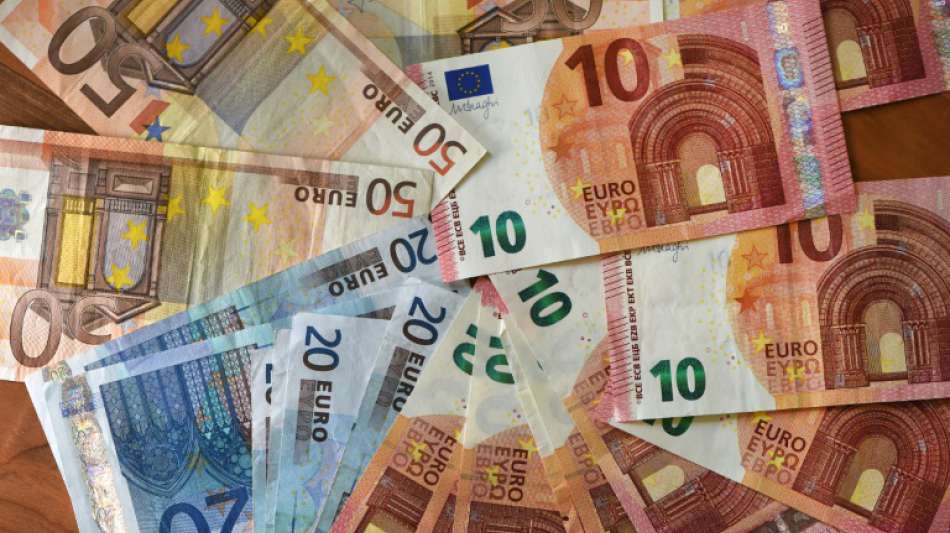 Landbevölkerung deutlich unzufriedener mit eigenen Finanzen als Bundesschnitt