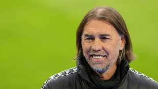 Mainz verl&auml;ngert Vertrag mit Sportdirektor Schmidt