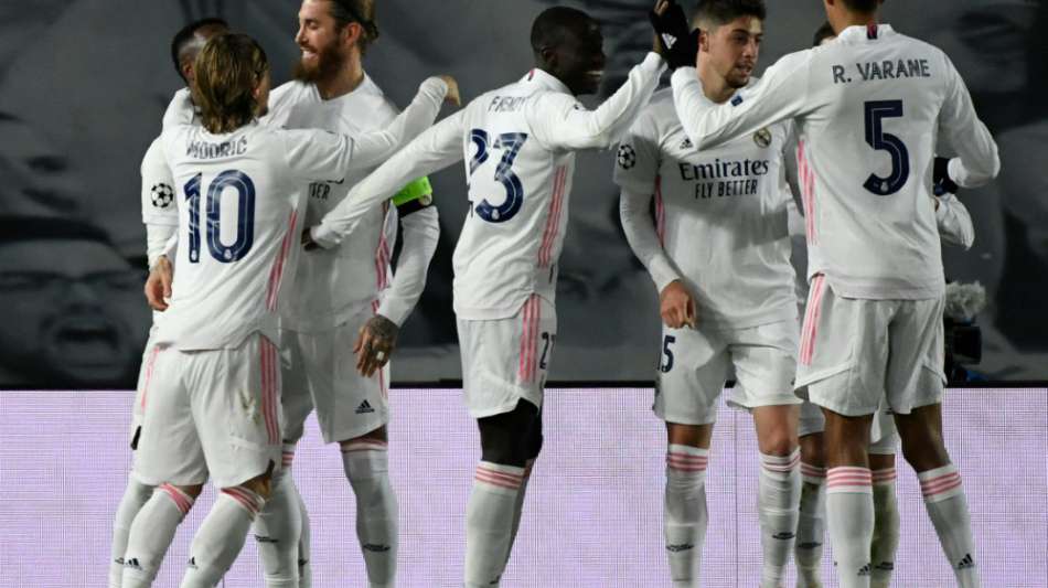 Viertelfinale im Jubil&auml;umsspiel: Kroos jubelt mit Real