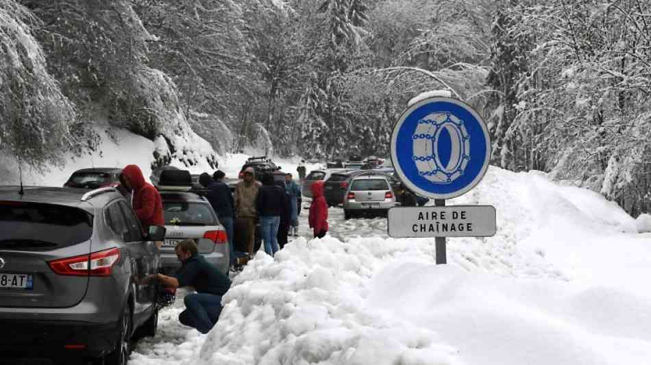Frankreich: 4000 Urlauber in den Alpen sind in Notunterk
