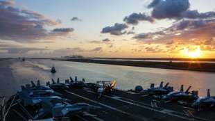 USA schicken Kriegsschiff und Flugabwehrraketensystem in Nahen Osten