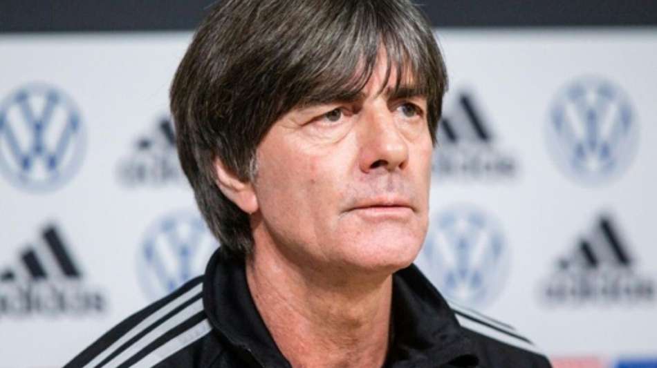 Zehnter Todestag: Löw besucht Grab von Robert Enke