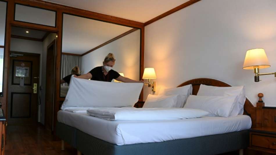 Gastronomie-Gewerkschaft fordert bessere Arbeitsbedingungen im Gastgewerbe