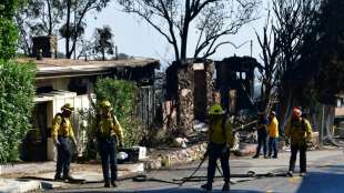 Wettlauf gegen die Zeit: Feuerwehr in Kalifornien besorgt über stürmische Winde