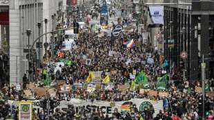 Baerbock nimmt an Klimaprotest in K&ouml;ln teil