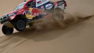 Dakar: Fünfter Tagessieg für Al-Attiyah - Peterhansel vor 14. Triumph