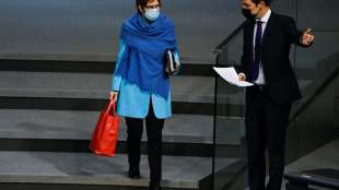 Kramp-Karrenbauer stellt "Freiwilligen Wehrdienst im Heimatschutz" vor