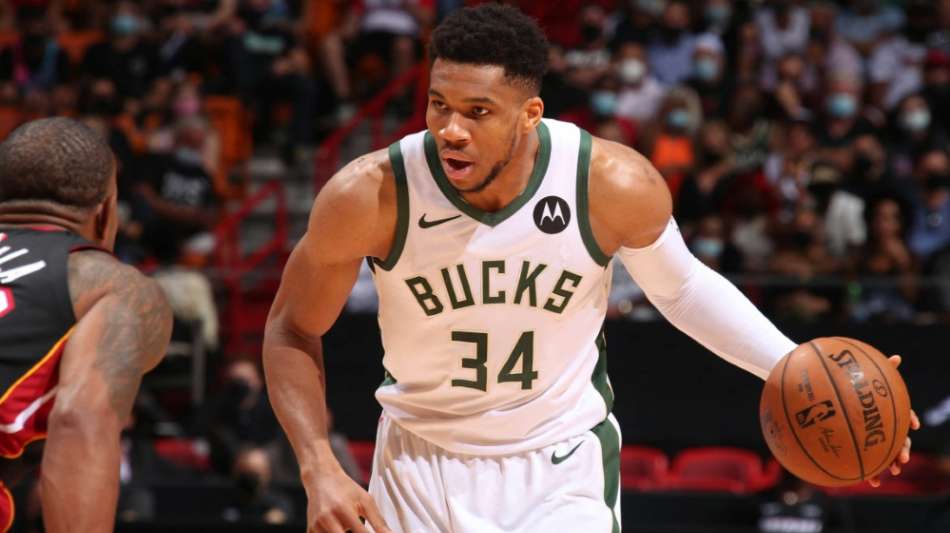 NBA: Milwaukee erstes Team im Viertelfinale