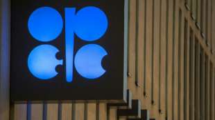 Opec einigt sich mit Partnern auf größte Ölförderdrosselung der Geschichte