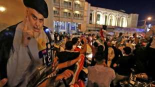 Bewegung des Geistlichen al-Sadr verk&uuml;ndet Wahlsieg bei Parlamentswahl im Irak