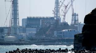 Berichte: Japan will aufbereitetes Wasser aus Fukushima-Kraftwerk ins Meer leiten