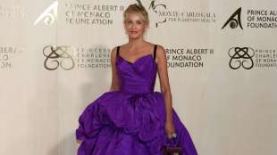 Hollywoodstar Sharon Stone sieht sich als "extrem sch&uuml;chterner Mensch"