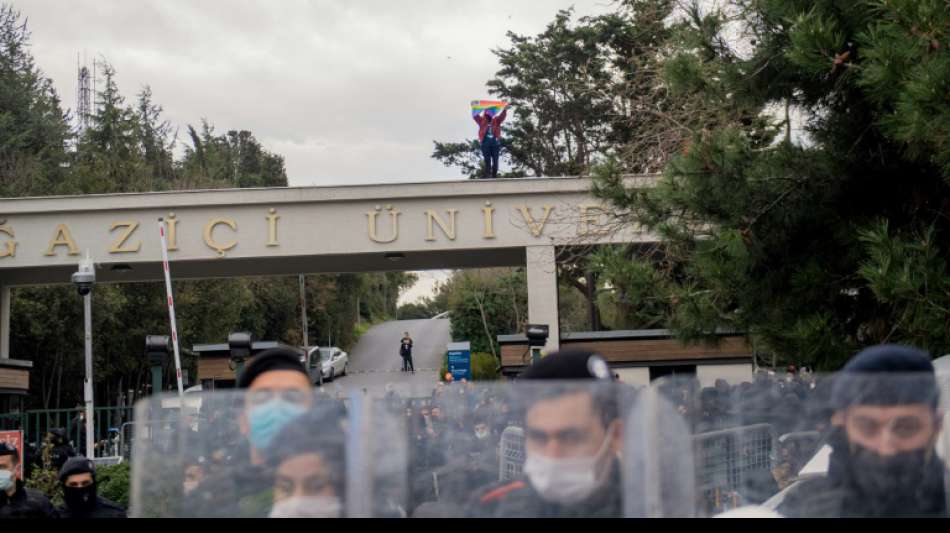 Türkische Behörden verschärfen Vorgehen gegen protestierende Studenten