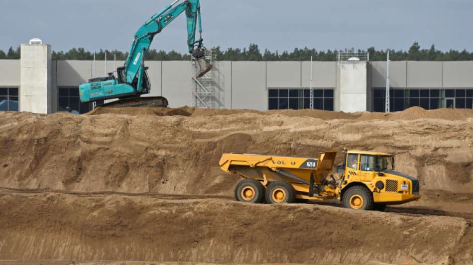 Produktionsstart f&uuml;r Tesla-Fabrik in Brandenburg verschiebt sich