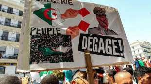Algerisches Militär verschärft Ton gegenüber Demonstranten 