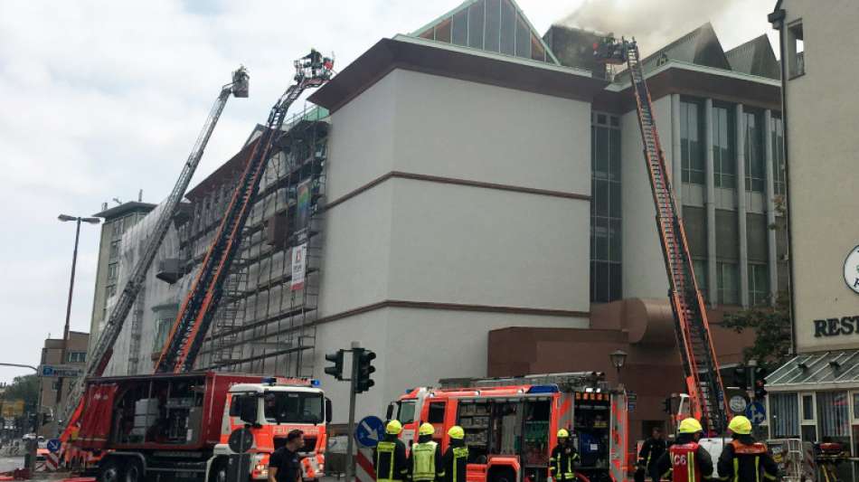 Feuer im Museum für moderne Kunst in Frankfurt am Main ausgebrochen