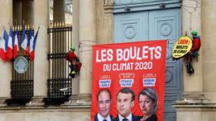 Greenpeace zeichnet Macron als "Klimabremser" aus