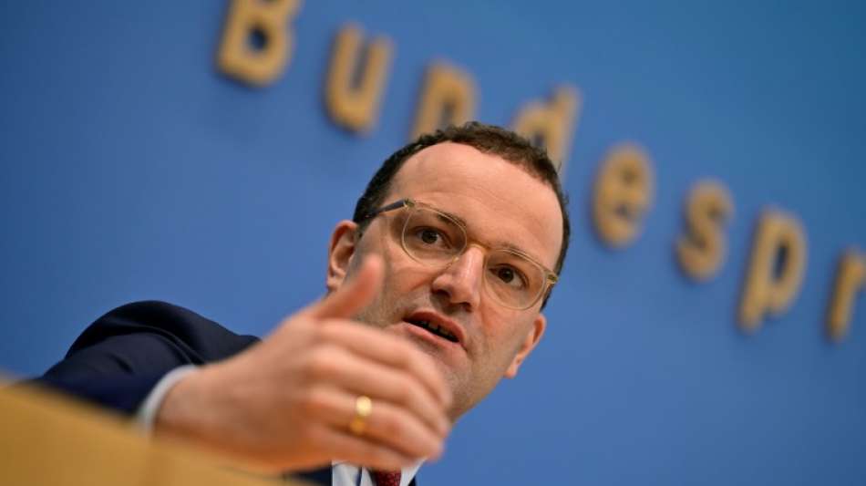 Spahn hofft auf hohe Impfbereitschaft von Jugendlichen auch ohne Empfehlung
