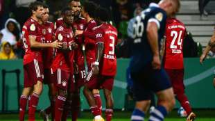 Sch&uuml;tzenfest im Nachsitzen: Bayern l&auml;sst Bremer SV keine Chance