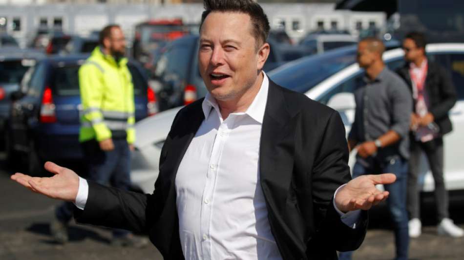 Elon Musk stattet Tesla-Fabrik bei Berlin Spontanbesuch ab