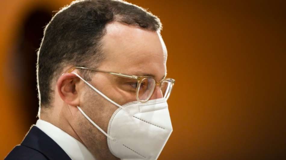 Spahn spricht sich f&uuml;r stufenweises Ende der Maskenpflicht aus