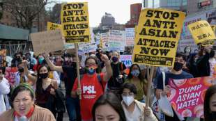 Proteste gegen Übergriffe auf asiatischstämmige Minderheit in den USA
