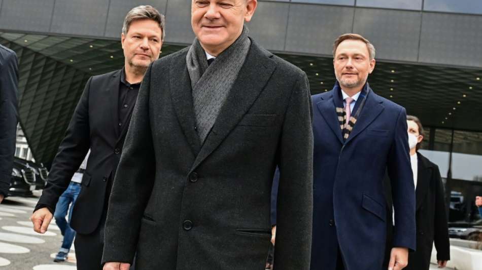 Bundestag zur Wahl des neuen Bundeskanzlers zusammengekommen