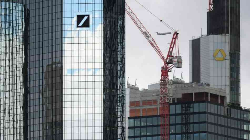 Gewerkschaften warnen vor möglicher Fusion von Deutscher Bank und Commerzbank