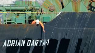 "Keine Anfrage" zu Anlegeerlaubnis des iranischen Öltankers in griechischem Hafen