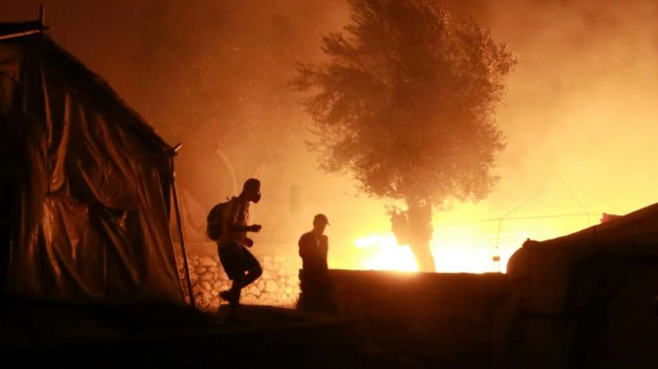 Zehn Jahre Haft für junge Migranten wegen Brandstiftung in Flüchtlingslager Moria