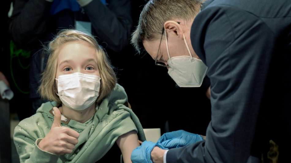 Lauterbach betont Bedeutung von Impfungen zum Schutz von Kindern