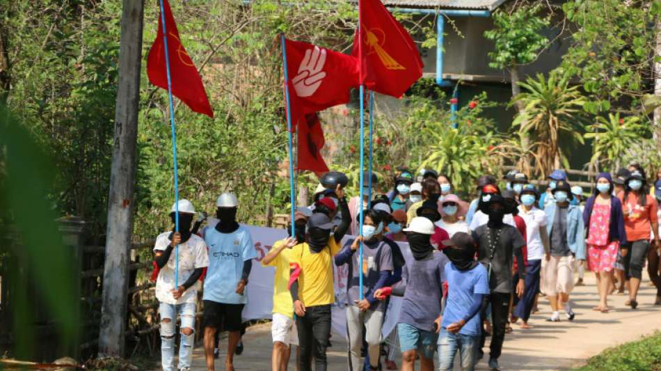 Bombenexplosion vor Militär-Bankfiliale in Myanmar - ein Verletzter