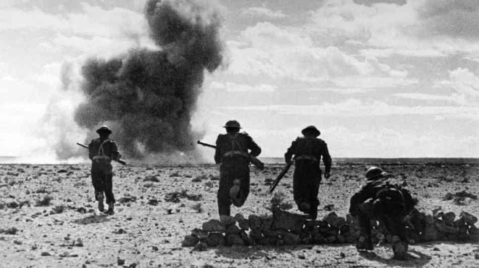 Weltkriegsgegner gedenken der Opfer der Schlacht von El Alamein vor 75 Jahren