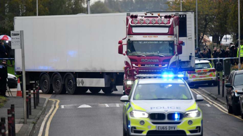 Zwei weitere Festnahmen nach Fund von 39 Leichen in Lkw in Großbritannien
