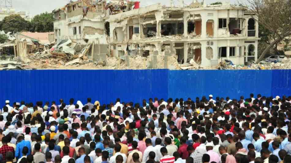 Zahl der Opfer des Anschlags in Mogadischu dramatisch erh