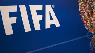 FIFA: Ausl&auml;ndische Spieler und Trainer d&uuml;rfen Russland und Ukraine verlassen