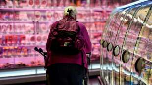 Ifo: Mehrwertsteuer-Senkung in Supermärkten "fast vollständig" weitergegeben 