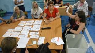 Regierungspartei f&uuml;hrt laut Hochrechnung bei Parlamentswahl in Armenien