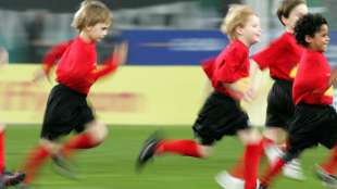 Profiklubs animieren Kinder zu mehr Bewegung und besserer Ernährung