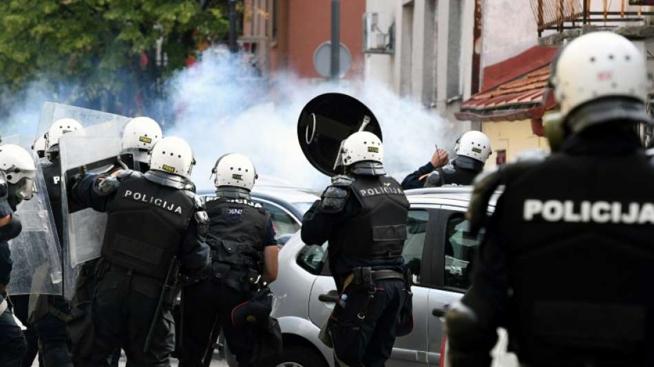 Dutzende Verletzte bei Protest gegen Serbisch-Orthodoxe Kirche in Montenegro