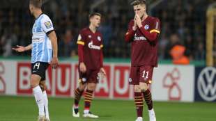 Dortmund und Leipzig als Minimalisten weiter, Schalke scheitert in M&uuml;nchen