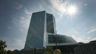 EZB bel&auml;sst Leitzins bei historisch niedrigen null Prozent